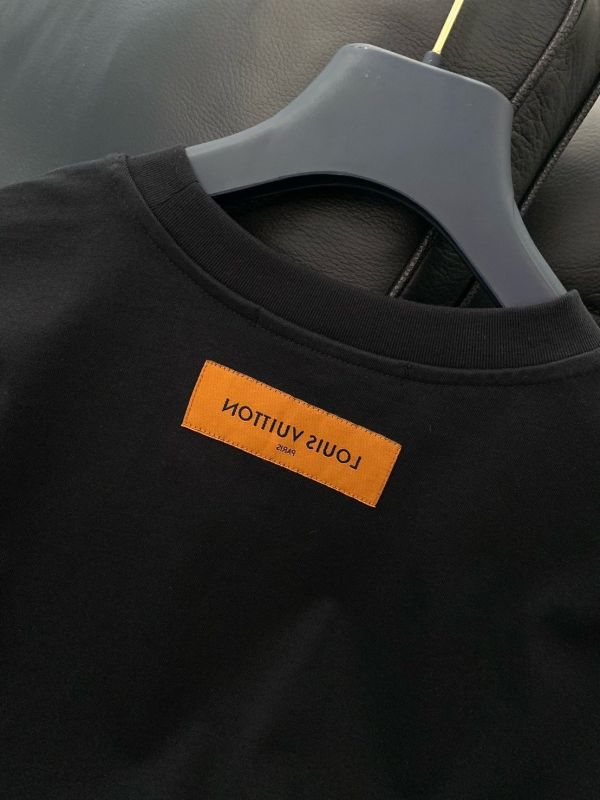 路易威登，2025夏季最新款 