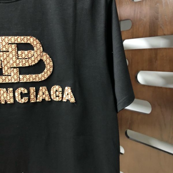 巴黎世家  2025Ss春夏最新款短袖T恤 