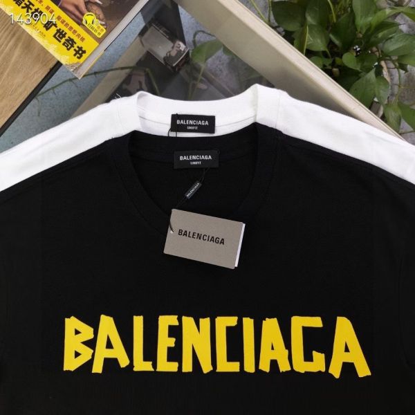 Balenciaga巴黎世家前後字母 