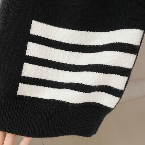 Thm browe 四槓經典男士圓領羊毛衫 