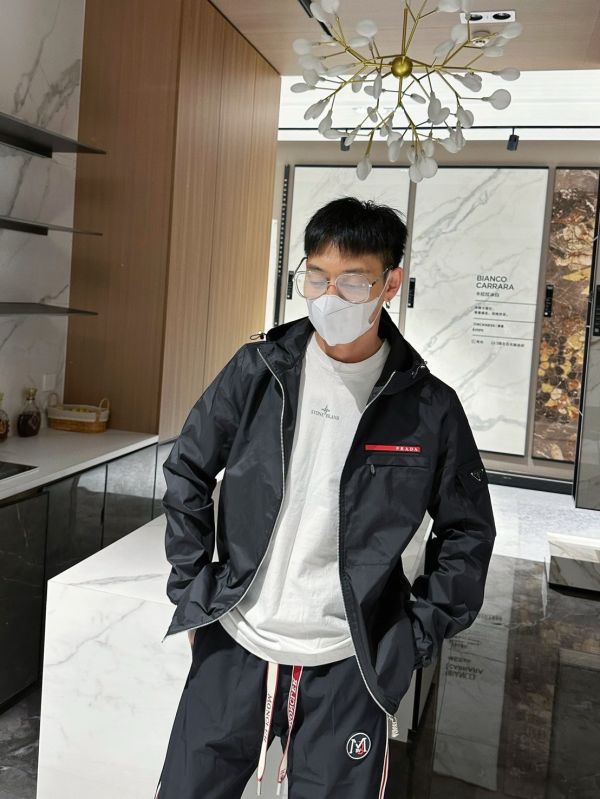 普拉達 25早春新款夾克外套 