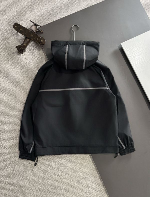 巴黎世家 早春2025最新款拉鍊連帽風衣夾克外套 