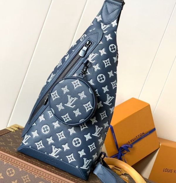 M24751藍色 本款 Duo 單肩包 