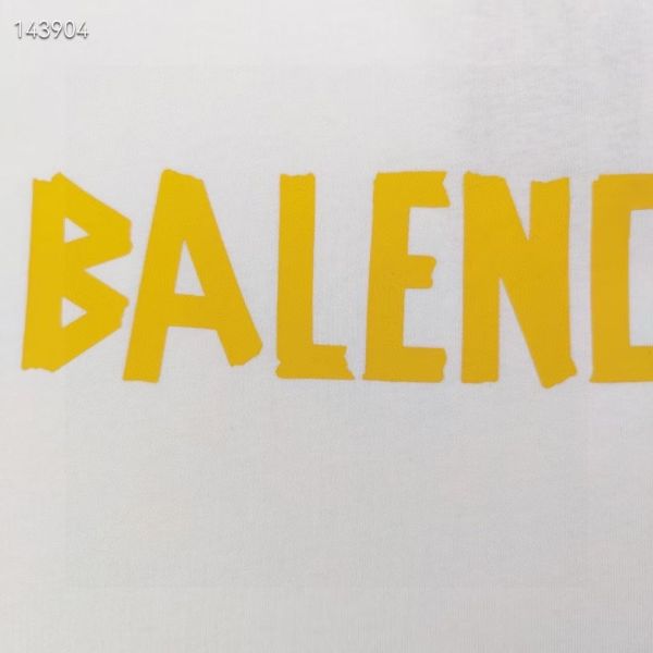 Balenciaga巴黎世家前後字母 