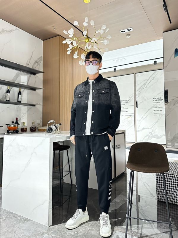 迪奧25早春新款水洗字母牛仔外套 