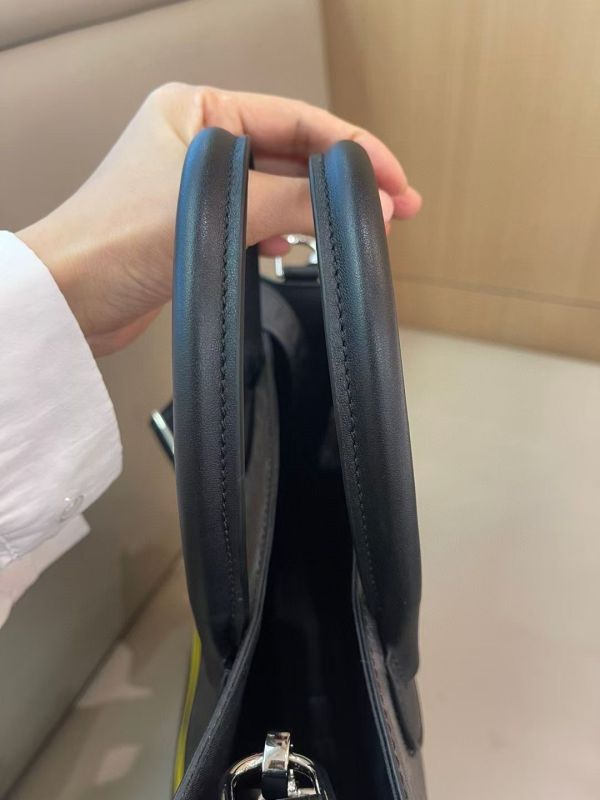 百分百頭層牛皮 大容量手提袋 