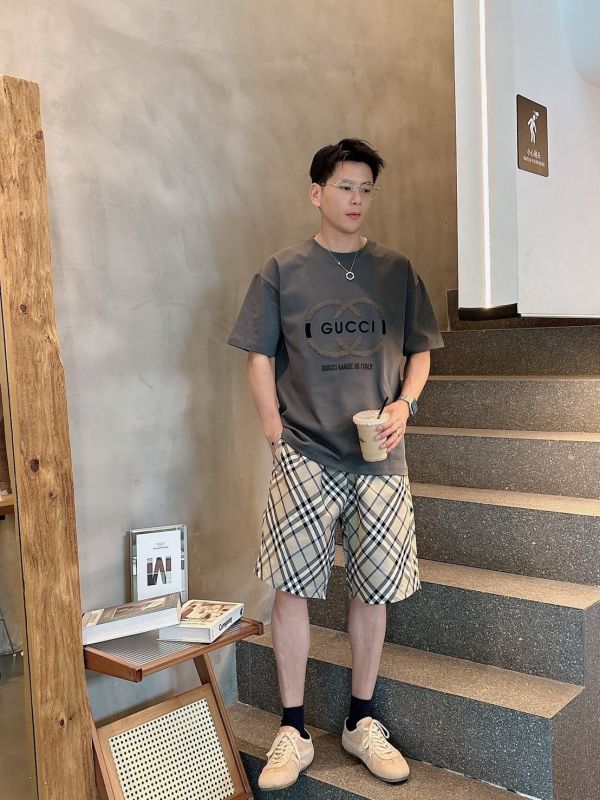 巴寶莉  2025夏季新款男士休閒短褲 