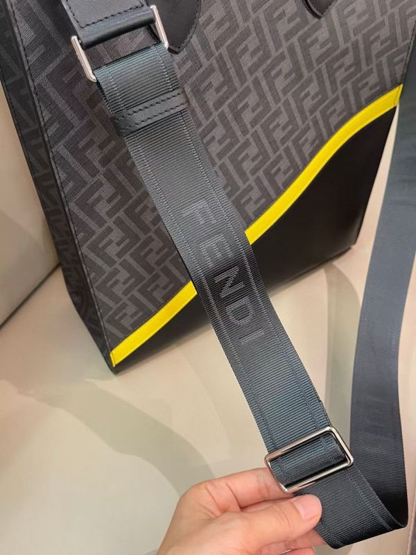 百分百頭層牛皮 大容量手提袋 