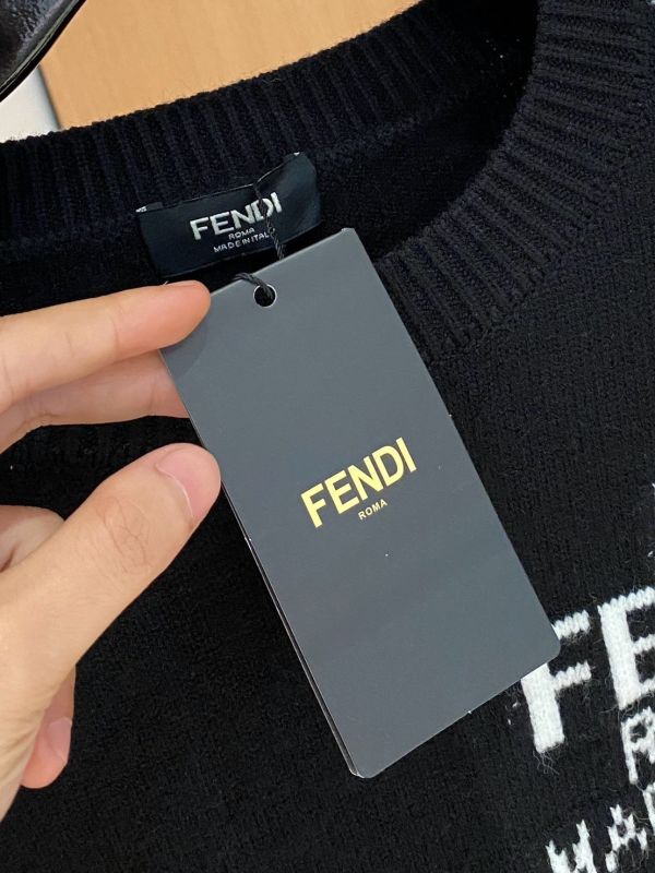 芬迪fendi字母圖案手臂雙F毛衣 