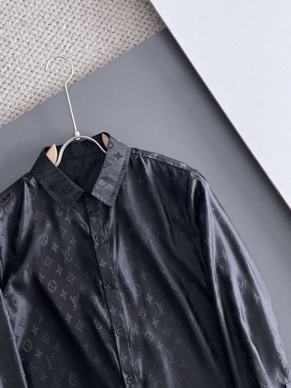 LV 高端休閒系列！ 