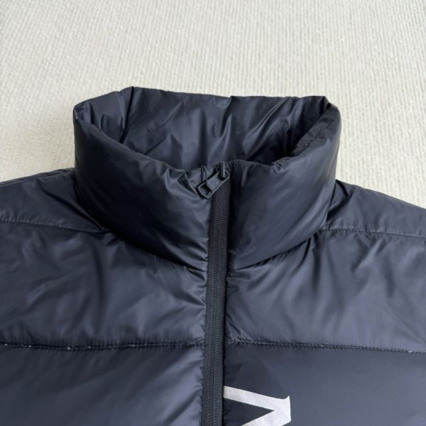 蒙口倒立體字母印花針織拼接連帽羽絨服 