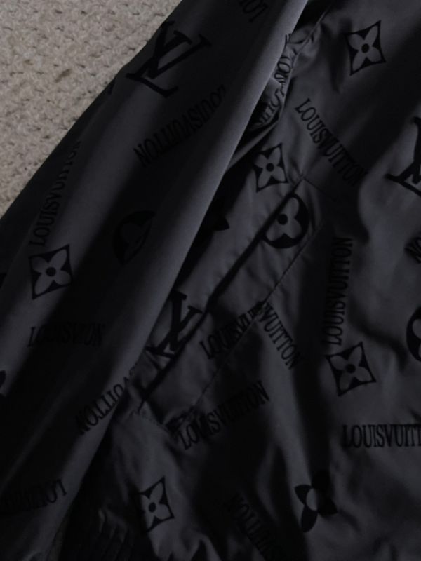 LV 2025春季新款夾克外套 