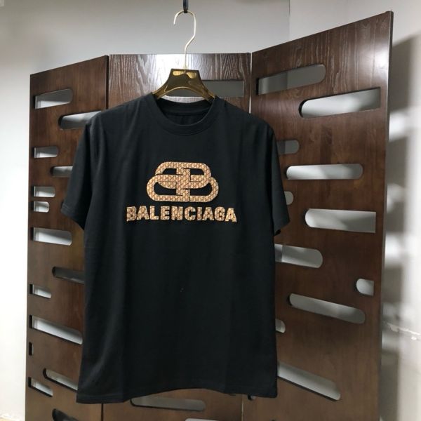 巴黎世家  2025Ss春夏最新款短袖T恤 