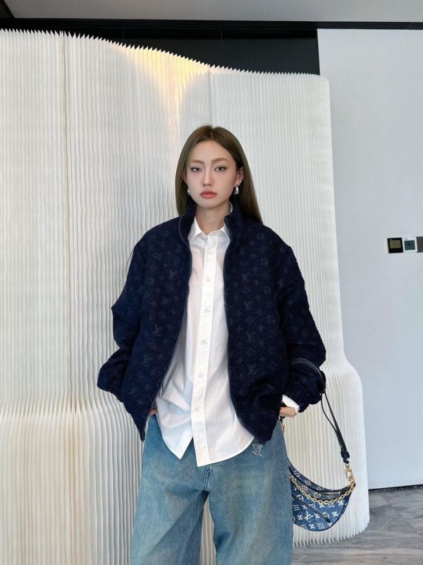 1v MONOGRAM 綿羊毛珠皮呢拉鍊束腰夾克 