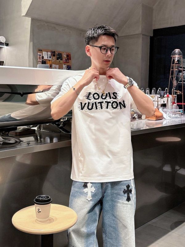 LV春夏新款首發專櫃最新款短袖圓領T恤 