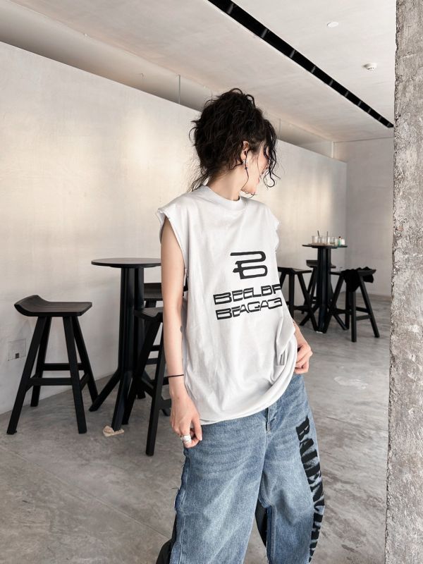 Balenciga/巴黎世家 新款坎袖背心 