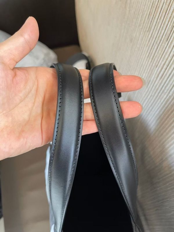 百分百頭層牛皮大容量手提袋 