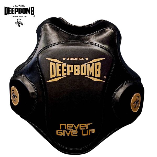 DEEPBOMB真皮胸靶 胸靶,教練靶,靶具推薦,DEEPBOMB,古川小夫,拳擊靶,泰拳靶,散打靶具,BODY PAD,訓練靶具,自主訓練,居家訓練,胸靶推薦
