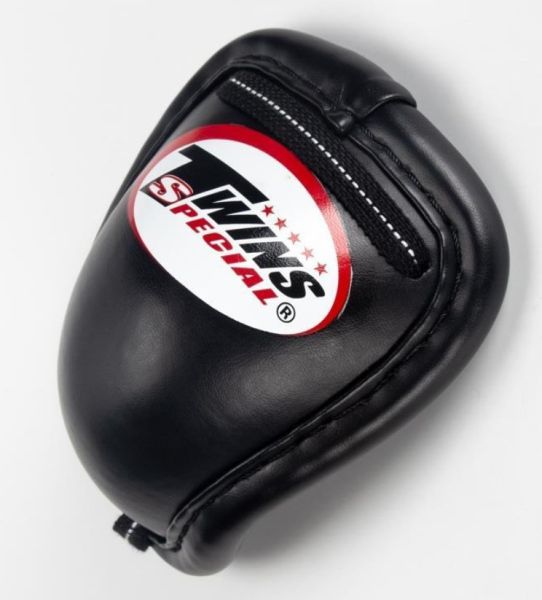 TWINS泰拳護襠-黑 TWINS護襠,古川小夫,MMASHOP,泰拳護襠推薦,比賽護襠,護襠推薦,泰拳,跆拳道,格鬥運動用品