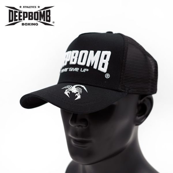 DEEPBOMB Commemorative Baseball Cap DEEPBOMB,紀念款棒球帽,網帽,戰士帽子,3D刺繡標誌,透氣網眼,黑白配色,時尚帽子,運動帽