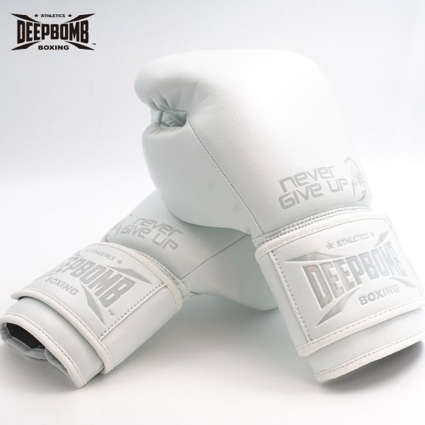 DEEPBOMB Kuroshio boxing gloves - white DEEPBOMB, boxing gloves, boxing gear, DEEPBOMB Kuroshio, White Boxing Gloves, High-Quality Combat Gear, Premium Boxing Gloves, Durable Training Gloves, Top-Quality Leather Gloves, Professional Boxing