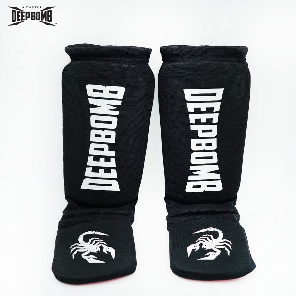 DEEPBOMB Cotton Shin Guards-black/white 