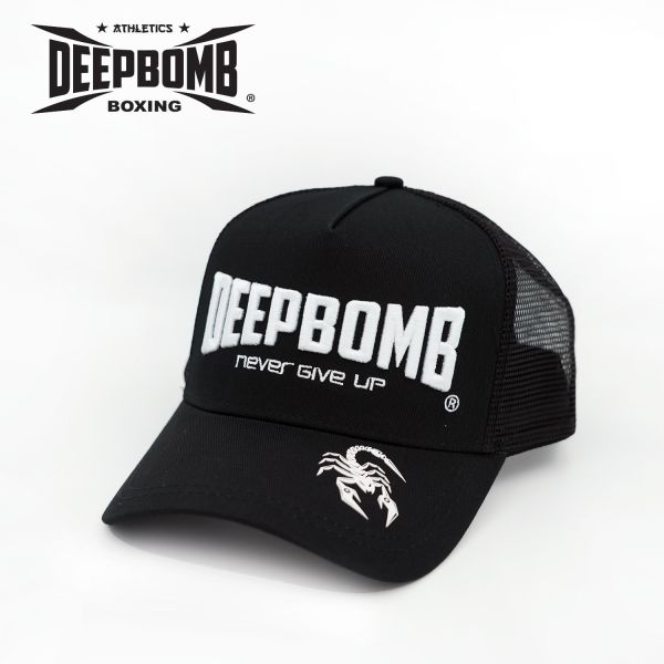 DEEPBOMB Commemorative Baseball Cap DEEPBOMB,紀念款棒球帽,網帽,戰士帽子,3D刺繡標誌,透氣網眼,黑白配色,時尚帽子,運動帽