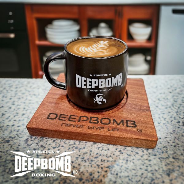 DEEPBOMB Commemorative Coffee Mug DEEPBOMB, commemorative coffee mug, 500ml, insulated wooden base, durable, easy to clean, never give up, personal use, gifting