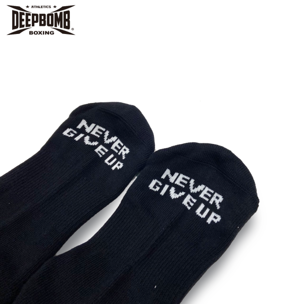 DEEPBOMB Socks-black DEEPBOMB, athletic socks, durable socks, odor-resistant socks, fresh and comfortable, sports journey, worry-free steps