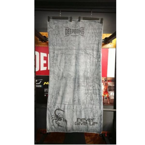 DEEPBOMB Bath Towel DEEPBOMB, bath towel, sports towel, premium materials, absorbency, softness, active lifestyle, gym, pool