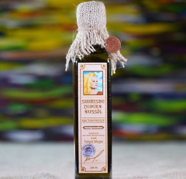 特級手工松子油 MEGRE 雪松油 西伯利亞泰加林松子油 松子油有助於消化,治愈潰瘍和自由基對消化道造成的損害,刺激有益腸道細菌的生長,有助於降低膽固醇和骨質疏鬆症的風險