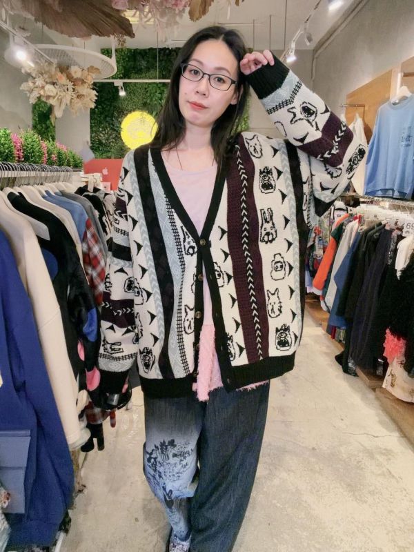 圖膳大頭角色針織外套 