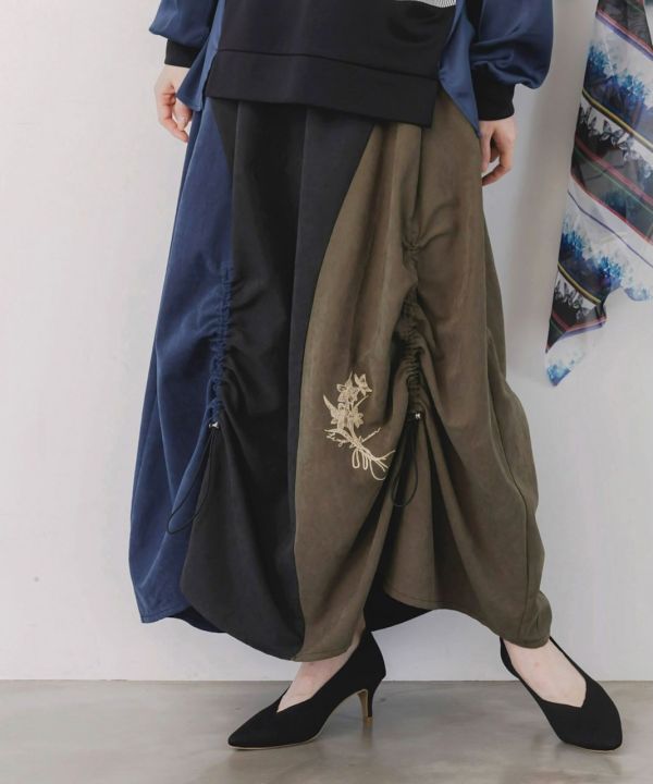 三色抽繩造型裙 