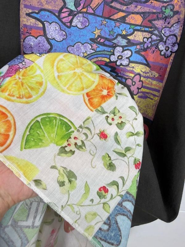 和平世界夏日拼接造型上衣 