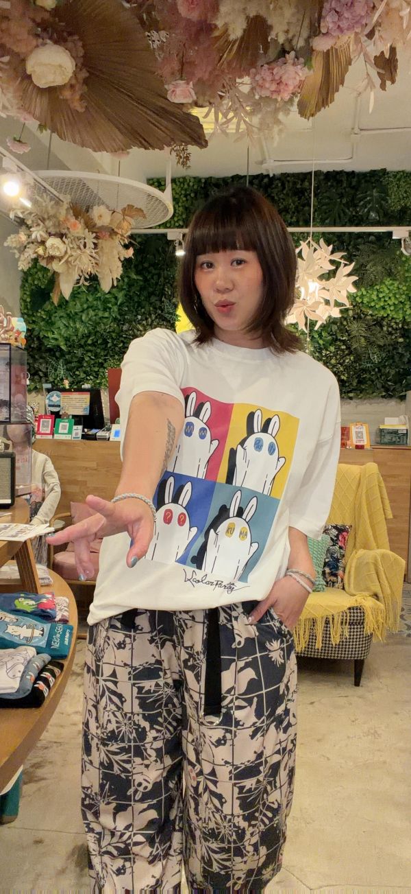 蒙德里安幽靈兔 