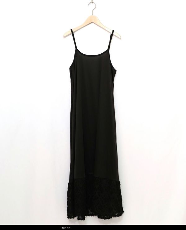 羽毛蕾絲簍空隙間帶襯洋 