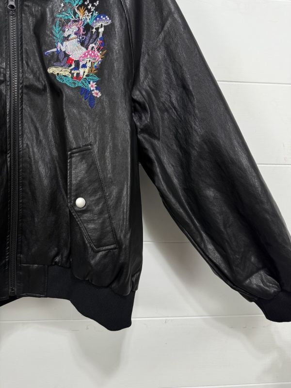 經典娃娃頭刺繡皮革外套 