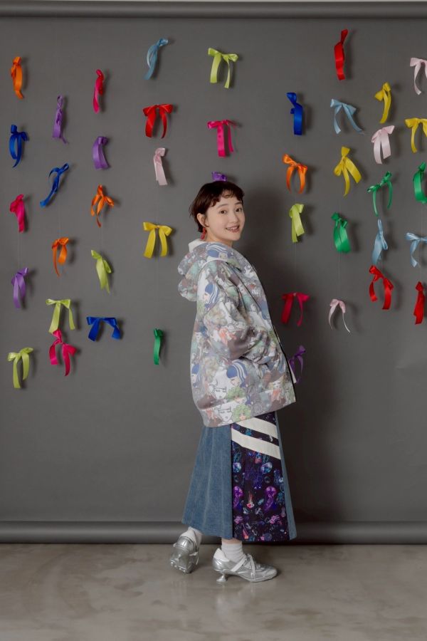 滿版娃頭都市連帽 