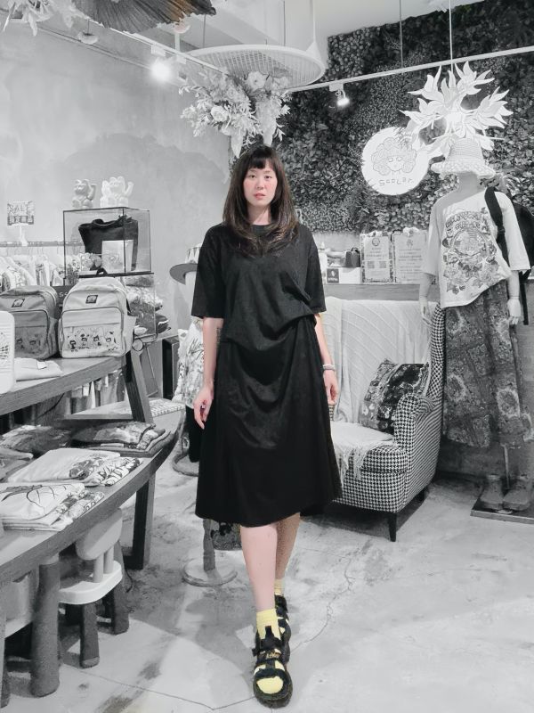 抓折造型洋裝 
