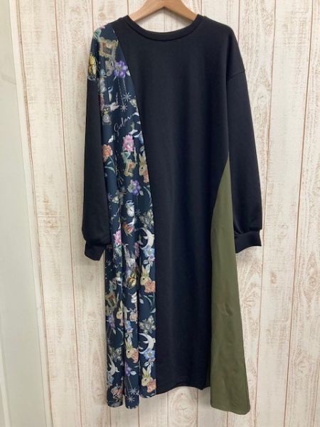 花朵塗鴉異材拼接洋裝 