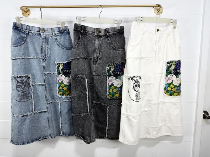 玫瑰毛邊牛仔拼接裙 