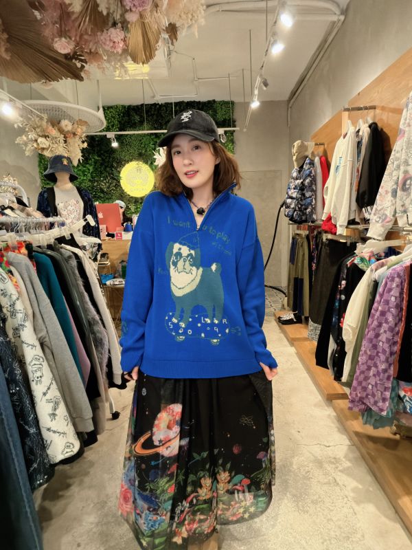 快陪我玩~巴戈滑板針織上衣 