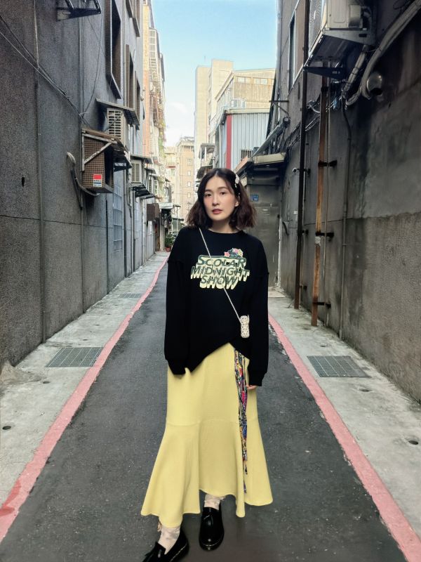 魚尾花繩腰帶裙 