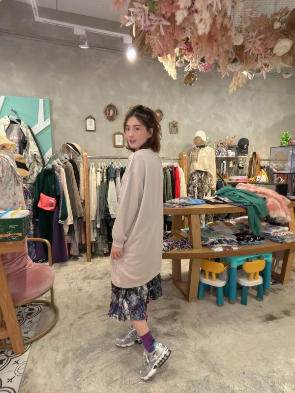 樹藤抓皺造型上衣 