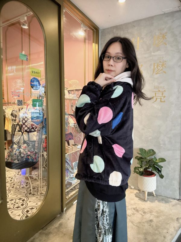 限時優惠 - 彩色點點法蘭絨外套 