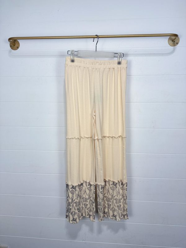 針刺毛圈鬱金香造型褲 