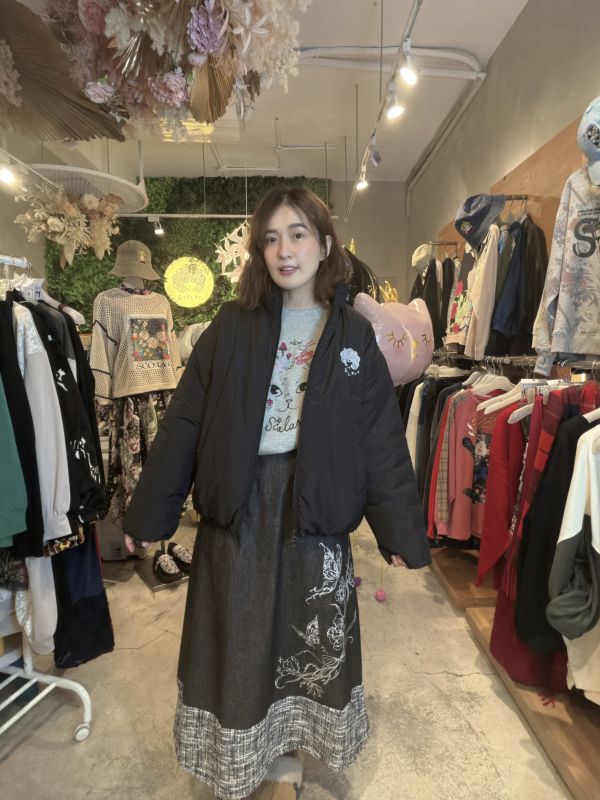 毛呢花蝶拼接裙 