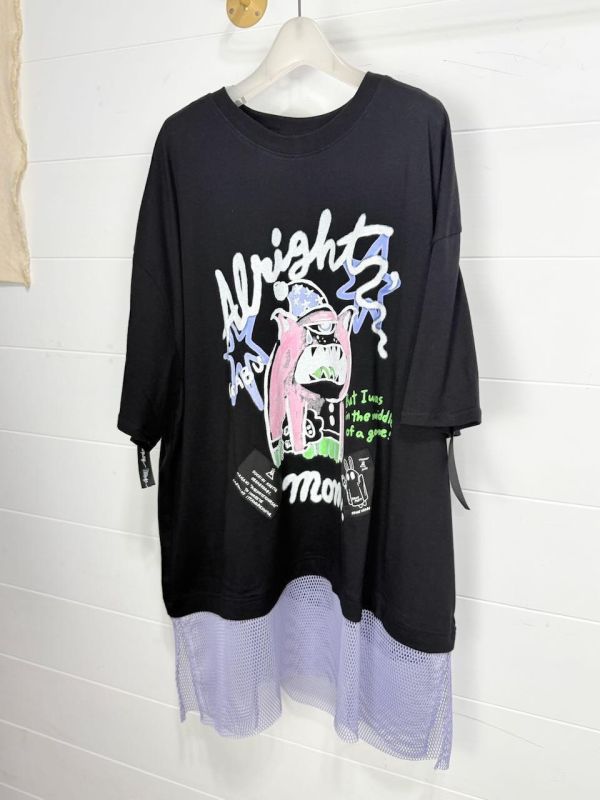 被吵醒生氣的加布拼接上衣 