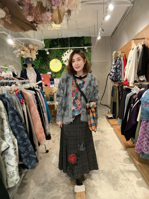 棉花糖毛絨V領外罩 