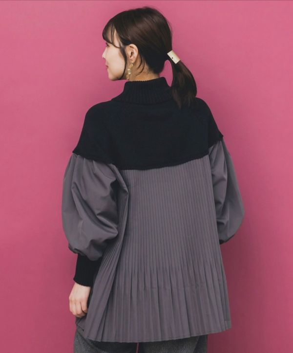 對稱刺繡花朵造型上衣 